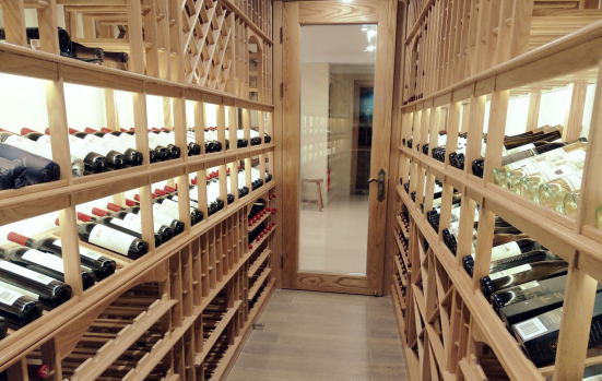 深圳半山海景私人別墅酒窖設計及完成酒窖圖片-鑫鴻比士亞:段聯(lián)喜作品